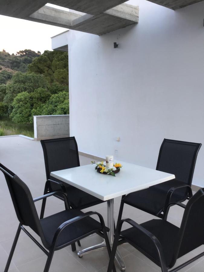 George'S Apartment - Zakynthos Kalamákion 외부 사진